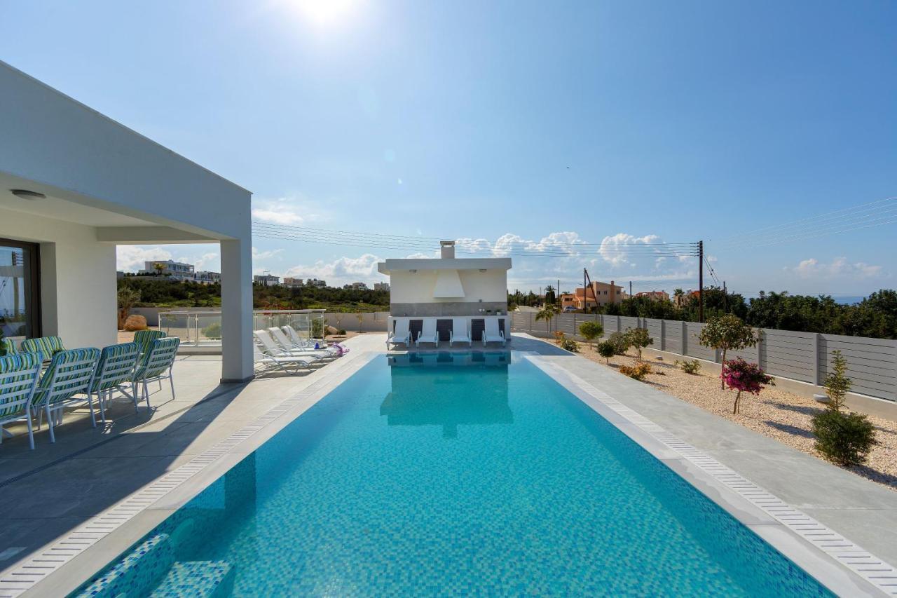 Villa Pleiades Пафос Экстерьер фото
