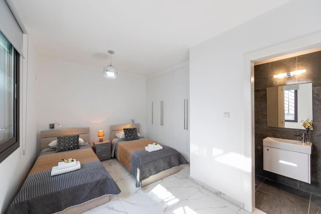 Villa Pleiades Пафос Экстерьер фото