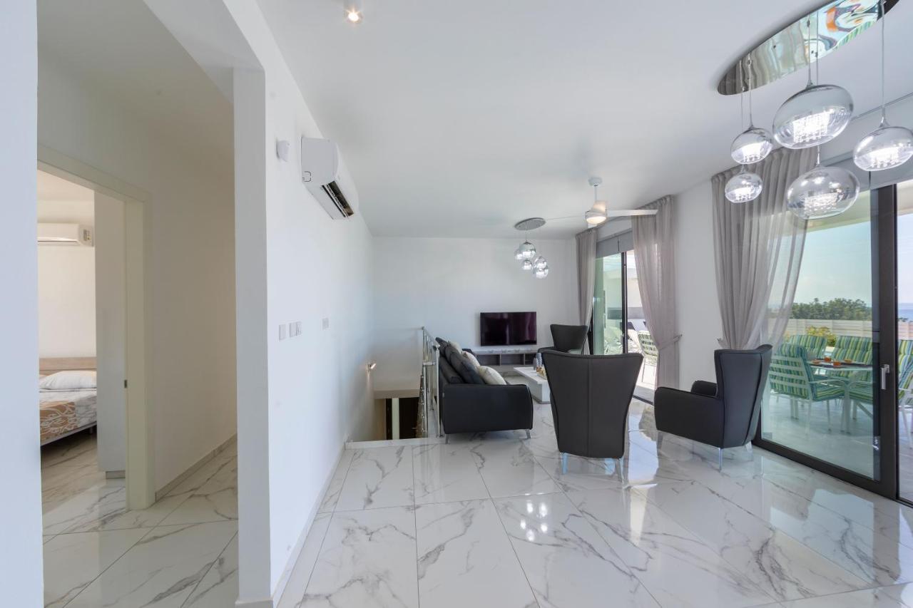 Villa Pleiades Пафос Экстерьер фото