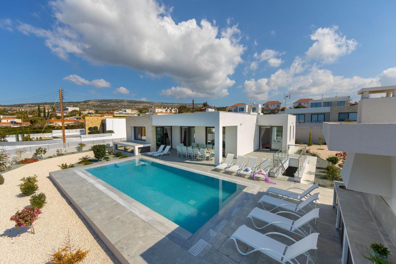 Villa Pleiades Пафос Экстерьер фото