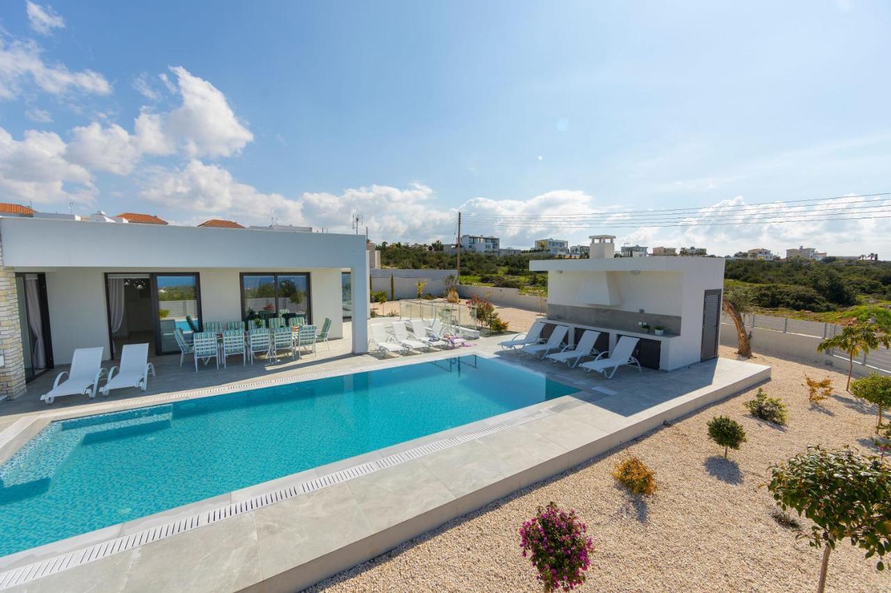 Villa Pleiades Пафос Экстерьер фото